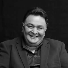 Throwback Bollywood: जब राजेश खन्ना की पत्नी को Kiss कर डर गए थे ऋषि कपूर, सीन देखकर वाइफ नीतू ने कही थी ये बात