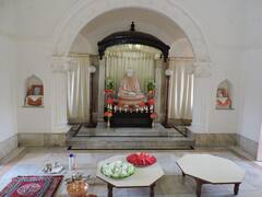 Sarada Maa: 'ভাঙতে সবাই পারে গড়তে পারে ক'জনে?' সারদা মায়ের তিরোধান দিবসে সঙ্গী হোক মায়ের বাণীই