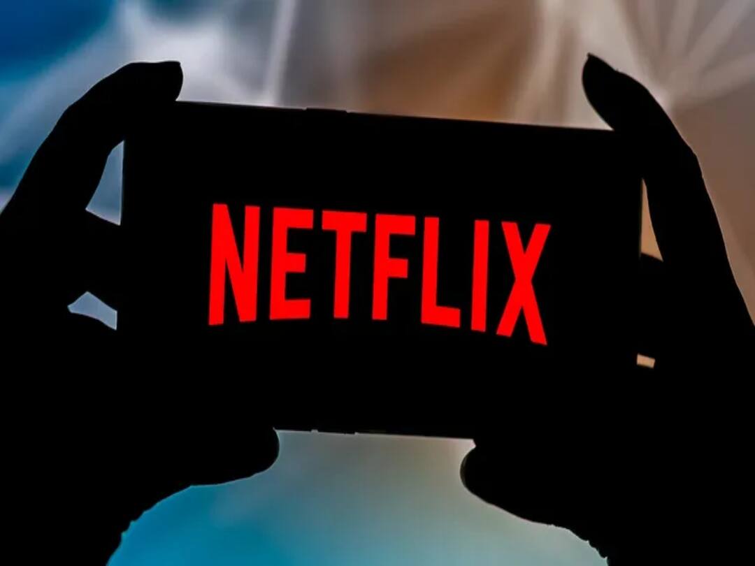 Netflix Password: கதை முடிஞ்சுது! இனி பாஸ்வேர்ட்டை பகிர முடியாது.. அதிரடி காட்டிய நெட்ஃபிளிக்ஸ்...குமறும் நெட்டிசன்ஸ்!