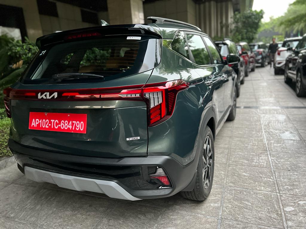 New Kia Seltos Facelift के वेरिएंट से लेकर फीचर्स तक, यहां पढ़ें पूरी डिटेल