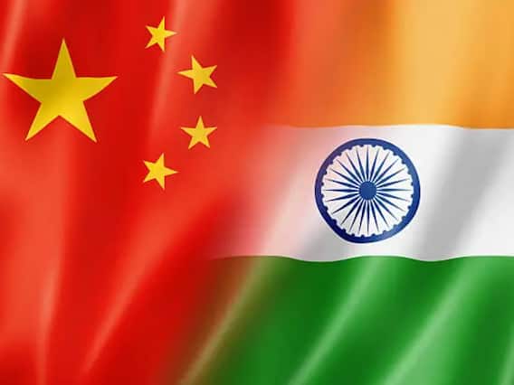 Indo-China Relation: क्या हो अगर भारत-चीन की दुश्मनी दोस्ती में बदल जाए? जानिए कैसे बिल्कुल अलग होगी दुनिया Indo-China Relation: क्या हो अगर भारत-चीन की दुश्मनी दोस्ती में बदल जाए? जानिए कैसे बिल्कुल अलग होगी दुनिया