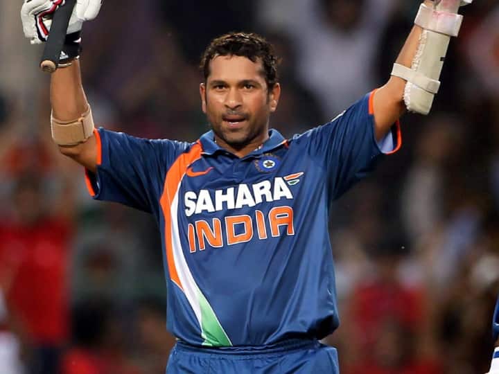 Why did Sachin Tendulkar play the 2003 World Cup wearing a tissue paper in his underwear?