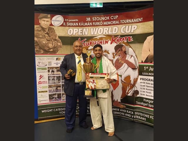 Shyamantak Ganguly clinches bronze for India in Open Full Contact Karate  World Cup in Hungary - Times of India