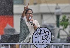 Mamata Banerjee: ২৪-এর স্ট্রাটেজি, মণিপুর প্রসঙ্গ থেকে মোদিকে নিশানা! ২১-এর মঞ্চ থেকে আর কী বার্তা মমতার?