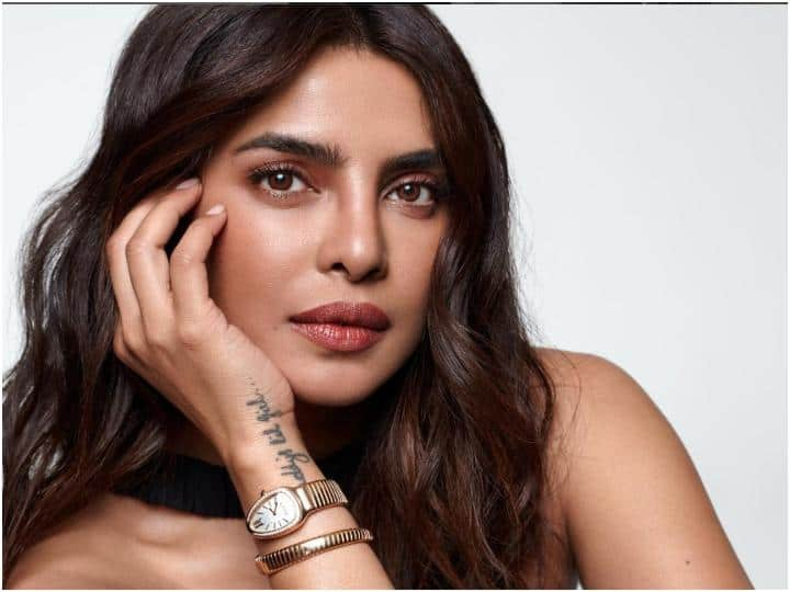 Manipur Violence Priyanka Chopra Reaction On Manipur two women viral video Manipur Violence: मणिपुर में महिलाओं को निर्वस्त्र घुमाने की घटना पर आगबबूला हुईं  Priyanka Chopra, एक्ट्रेस ने की न्याय की मांग