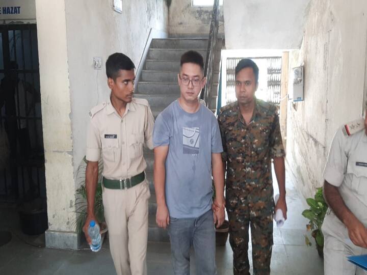 Chinese national caught infiltrating from Indo-Nepal border in Kishanganj arrested by SSB on suspicion of espionage ann Bihar News: किशनगंज के भारत-नेपाल सीमा से घुसपैठ करते चीनी नागरिक धराया, जासूसी के संदेह में एसएसबी ने किया गिरफ्तार