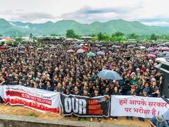 'मणिपुर में गैंगरेप की फेक न्यूज ने भीड़ को उकसाया', महिलाओं को निर्वस्त्र घुमाने वाले वीडियो पर बोली पुलिस