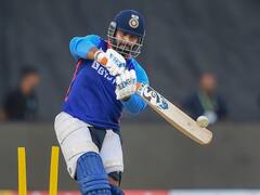 Rishabh Pant Update: ऋषभ पंत के फैंस के लिए गुड न्यूज, नेट्स में बैटिंग के साथ शुरू की विकेटकीपिंग