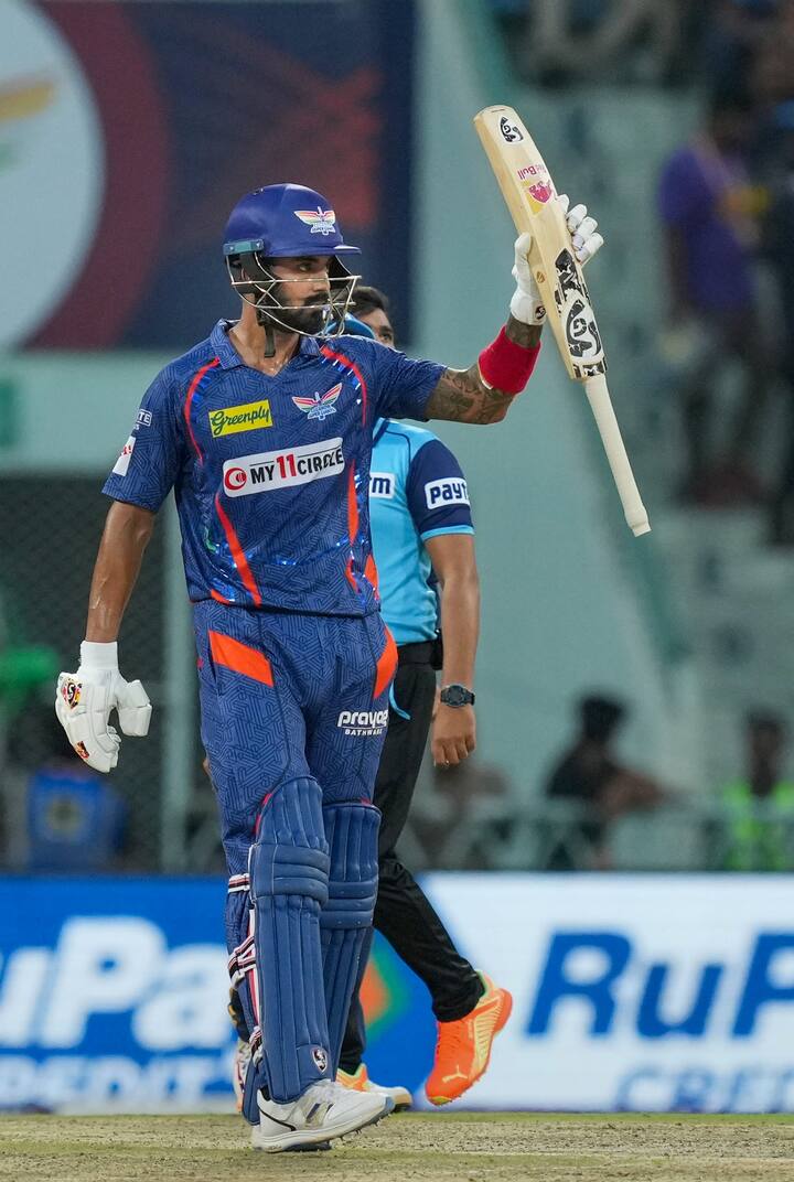 আইপিএলে ফিল্ডিং করার সময় উরুতে চোট পেয়েছিলেন কে এল রাহুল। তিনিও নেটে ব্যাটিং শুরু করেছেন।