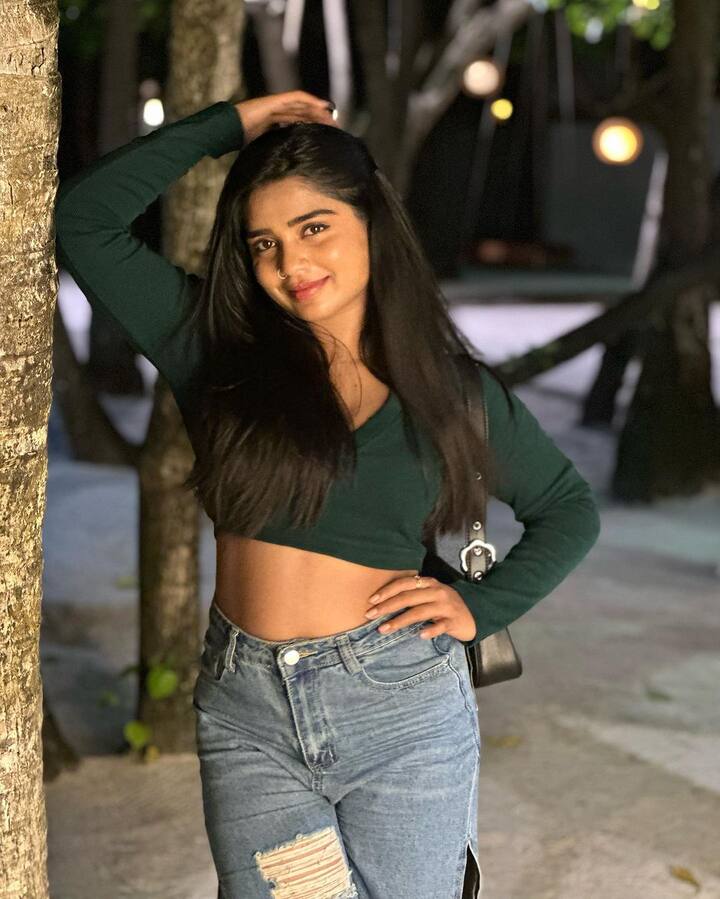 గౌరీ జి కిషన్ అందమైన ఫోటోలు.  Image Credit: Gouri G Kishan/ Instagram