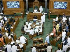 मणिपुर कांड: हंगामे की भेंट चढ़ी संसद के दोनों सदनों की कार्यवाही, सरकार बोली- चर्चा को तैयार, पीएम के बयान पर अड़ा विपक्ष