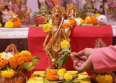 Adhik Mass 2023: અધિક માસની પાંચમ છે ખૂબ ખાસ, આ દિવસે તુલસીના ઉપાયથી થશે ધનનો ઢગલો