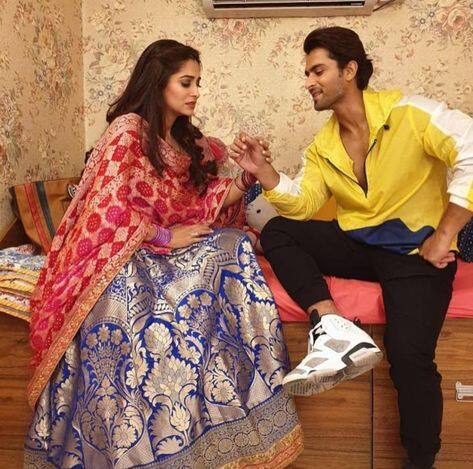 ਦੀਪਿਕਾ ਨੇ ਇਹ ਵੀ ਦੱਸਿਆ ਕਿ ਉਸ ਨੇ ਡਿਲੀਵਰੀ ਤੋਂ 7-8 ਦਿਨਾਂ ਬਾਅਦ ਮੈਟਰਨਿਟੀ ਸਪੋਰਟ ਬੈਲਟ ਪਹਿਨਣੀ ਸ਼ੁਰੂ ਕਰ ਦਿੱਤੀ ਸੀ। ਇਸ ਦੇ ਮਹੱਤਵ ਬਾਰੇ ਗੱਲ ਕਰਦੇ ਹੋਏ ਦੀਪਿਕਾ ਨੇ ਕਿਹਾ ਕਿ ਡਿਲੀਵਰੀ ਤੋਂ ਬਾਅਦ ਪੇਟ ਨੂੰ ਹੋਲਡ ਕਰਨਾ ਬਹੁਤ ਜ਼ਰੂਰੀ ਹੈ ਕਿਉਂਕਿ ਜੇਕਰ ਇਹ ਲਟਕ ਜਾਵੇ ਤਾਂ ਫਾਰਮ 'ਚ ਵਾਪਸ ਆਉਣਾ ਮੁਸ਼ਕਿਲ ਹੋ ਜਾਂਦਾ ਹੈ।