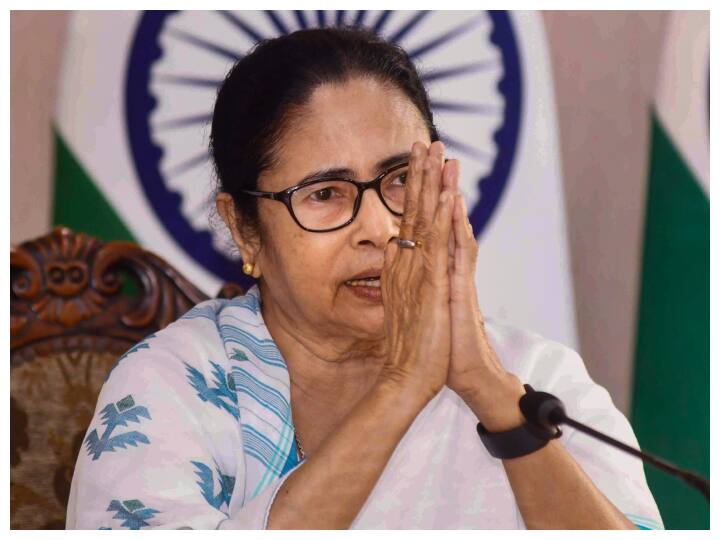 Manipur Violence Mamata Banerjee slams BJP PM Modi asks Where did your slogan of save daughter crime against women Manipur Violence: कहां गया BJP का बेटी बचाओ का नारा, कब तक जलाई जाएंगीं बेटियां?- मणिपुर की घटना पर भड़कीं ममता बनर्जी