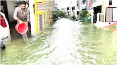 Hyderabad Rains |ఇళ్లలోకి చేరిన వర్షం నీరు.. హైదరాబాద్ వాసుల తిప్పలు | ABP Desam