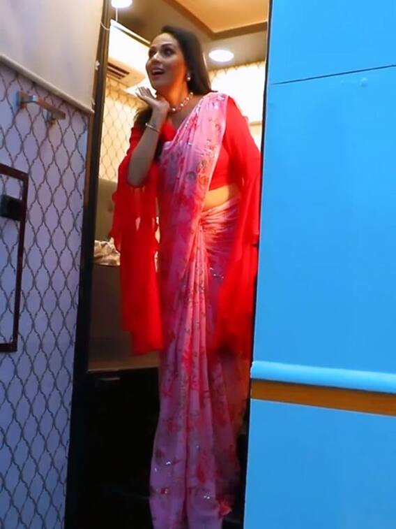 'ఆకు చాటు పిందె తడిసె' అంటున్న సదా