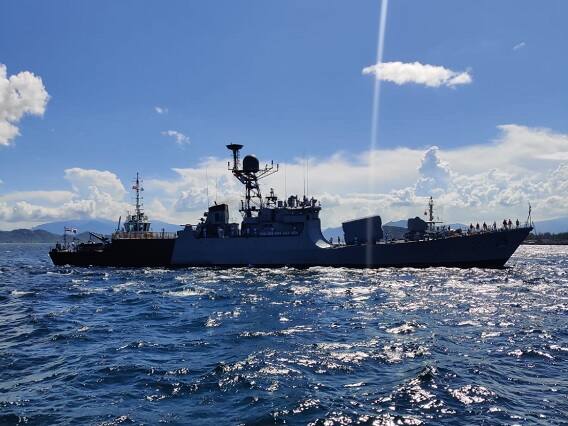 INS Kirpan: Navy Chief Hand Over INS Kirpan to Vietnam is it India Preparation to Tackle China INS Kirpan: ભારતે ડ્રેગનને બોચીએથી દબોચ્યું, જેવા સાથે તેવાનો દાવ ખેલી પાડોશમાં જ ઘેર્યું