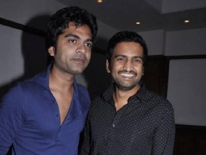 Actor Santhanam Talks about Actor Silambarasan friendship and memories Actor Santhanam: 'சிம்பு முன்ன மாதிரி இல்ல... ரொம்ப மாறிட்டாரு...' மனம் திறந்த சந்தானம்.. ரசிகர்கள் அதிர்ச்சி...!