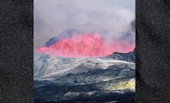 Iceland Volcano: প্রায় ৭০০০ বার কম্পন, লাভার স্রোত বইছে খাদ দিয়ে, বিধ্বংসী অগ্ন্যুৎপাত দেখতে ভিড় আইসল্যান্ডে