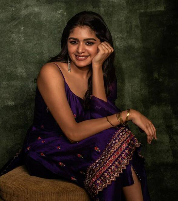 இந்த படத்திற்கு கதாநாயகியாக அதிதி ஷங்கர் நடிக்க பேச்சுவார்த்தை நடந்து வருகிறது.
