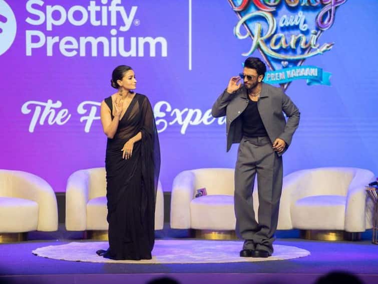 Alia Bhatt And Ranveer Singh Promote Song From Rocky Aur Rani Kii Prem Kahaani At Spotify Event Alia Bhatt And Ranveer Singh Promote Their Film's Song At Spotify Event. Netizen Says, 'They Totally Killed It'