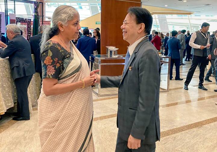 भारत की अध्यक्षता के तहत जी-20 वित्त मंत्रियों, केंद्रीय बैंक के गवर्नरों (एफएमसीबीजी) की तीसरी बैठक गुजरात की राजधानी गांधीनगर में सोमवार (17 जुलाई) को हुई.