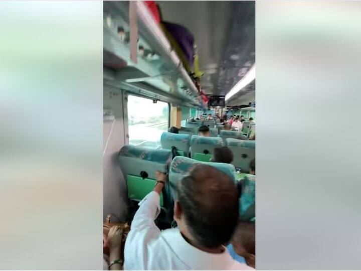 Fact Check viral video claiming Vande Bharat Express train damaged seats Fact Check: 'वंदे भारत एक्सप्रेस ट्रेन में टूटी सीट', जानिए क्या है वायरल वीडियो की सच्चाई