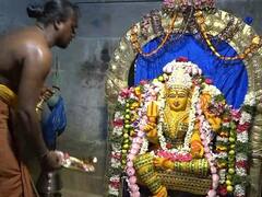 Aadi 2023: ஆடி வெள்ளியொட்டி சந்தன காப்பு அலங்காரத்தில் ஜொலித்த பகவதி அம்மன்