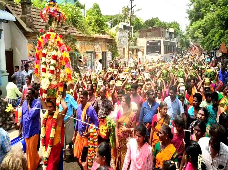 Aadi 2023 Special worships of Aadi month in various temples in Mayiladuthurai district TNN மயிலாடுதுறையில் பல்வேறு கோயில்களில் களைகட்டிய ஆடி மாத வழிபாடுகள்