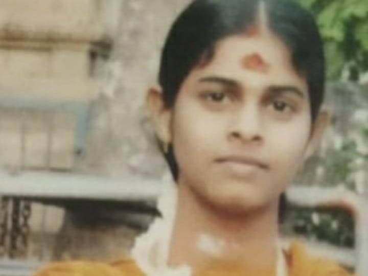 Four years after marriage the young woman hanged herself தங்கநகை கேட்டு தகராறு செய்த கணவன்.. தூக்கிட்டு தற்கொலை செய்த மனைவி.. இளம்பெண்ணுக்கு நேர்ந்த சோகம்..!