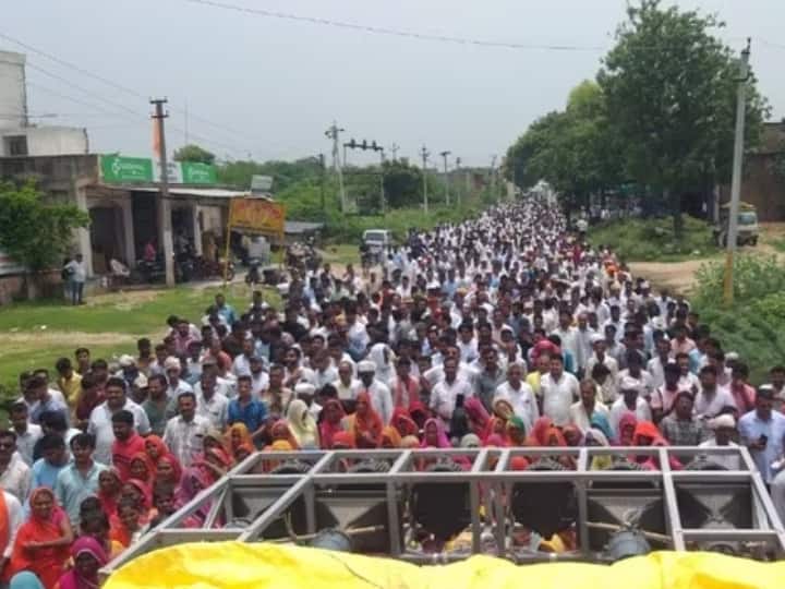 Udaipur Rally for Demand to include tehsils of Dungarpur in the new district Salumbar ANN Udaipur News: नए जिले सलूंबर में डूंगरपुर की तहसीलों को शामिल करने की मांग, लोगों ने रैली निकालकर मंत्री से की ये मांग