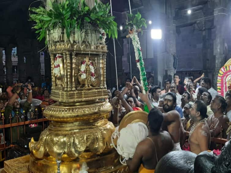 Adipuram Pirammotsava Patu Nadgal festival started with flag hoisting at Annamalaiyar temple Annamalaiyar Temple: அண்ணாமலையார் கோவிலில் ஆடிப்பூரம் பிரம்மோற்சவ  விழா கொடியேற்றத்துடன் தொடக்கம்