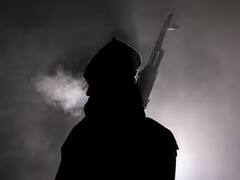 पाकिस्तान में दहशतगर्दों का अड्डा बना पानो अकील इलाका, दिनदहाड़े असलाहों का कर रहे प्रदर्शन, सड़कों पर सिर्फ गोलियों की गूंज