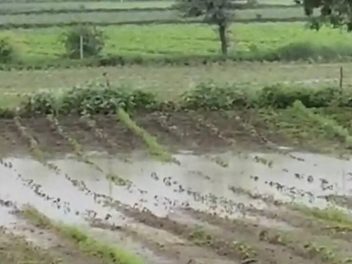 त्यामुळे प्रशासनाकडून देखील नागरिकांना सतर्कतेचा इशारा देण्यात आला आहे.