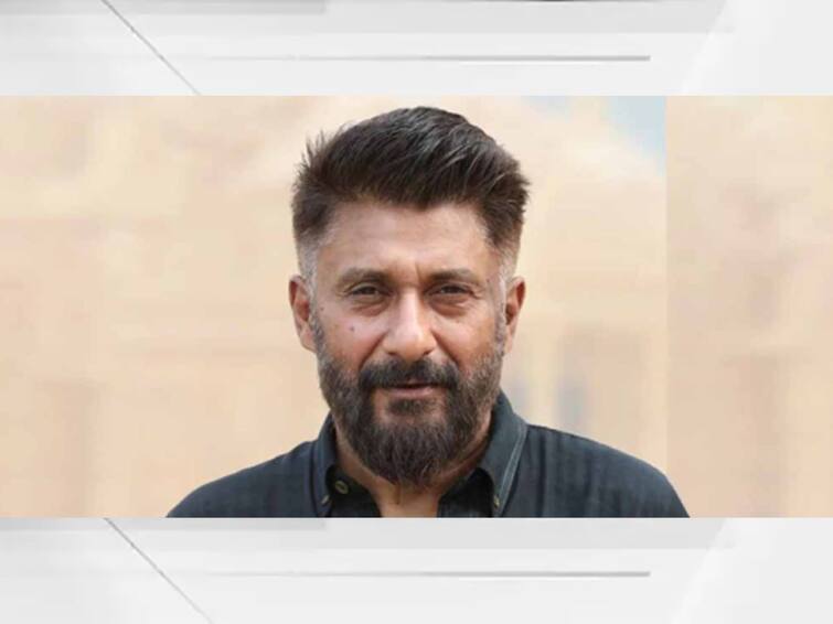 Vivek Agnihotri reacts to Twitter user who tells him to make The Manipur Files Movie Bollywood Entertainment The kashmir files unreported Vivek Agnihotri : विवेक अग्निहोत्रींकडे यूजरने केली 'मणिपूर फाईल्स' बनवण्याची मागणी; थेट उत्तर देत म्हणाले,