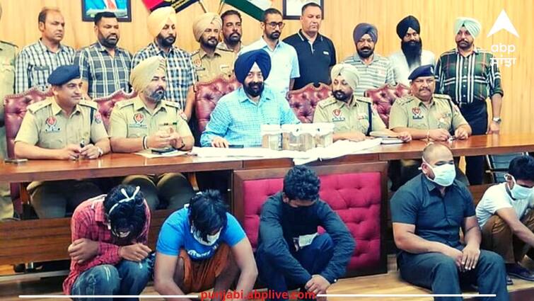 servant had killed the NRI in Ludhiana Ludhiana News: ਨੌਕਰ ਨੇ ਹੀ ਕਰਵਾਇਆ ਸੀ NRI ਦਾ ਕਤਲ, ਮਾਂ ਨੂੰ ਗ਼ਲਤ ਸ਼ਬਦ ਬੋਲਣ 'ਤੇ ਹੋਇਆ ਸੀ ਨਾਰਾਜ਼, ਹੋਇਆ ਖੁਲਾਸਾ