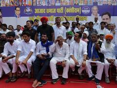 UP Politics: चंद्रशेखर आजाद को इस मामले में मिला जयंत चौधरी का साथ, तस्वीरें दे रही गवाही