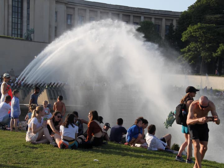 Scientists say Europe is breaking heat records this year Heat Wave In Europe: यूरोप में गर्मी ने तोड़े रिकॉर्ड, अब वैज्ञानिकों ने दी ये चेतावनी