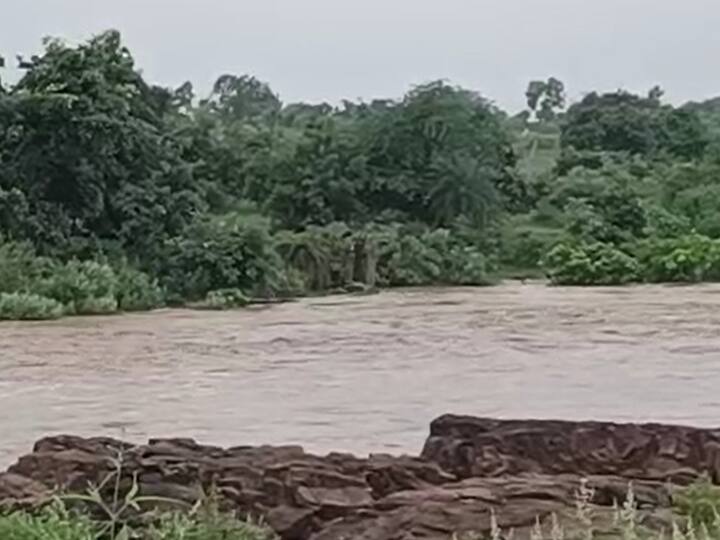 त्यामुळे कान्होली भागात पाणी पातळीमध्ये वाढ झाली आहे.
