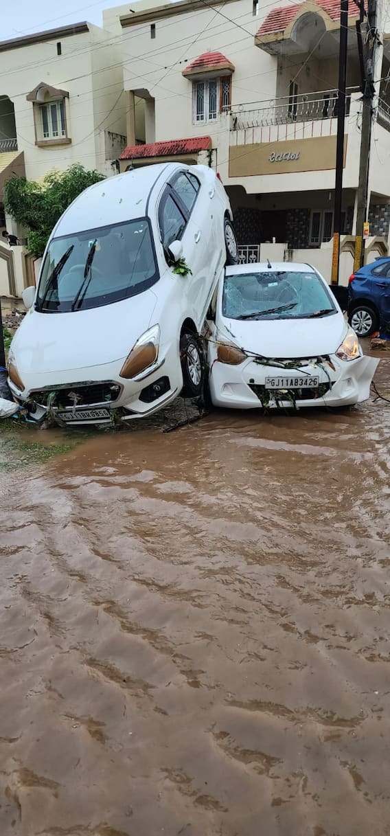 Junagadh Rain: જુનાગઢમાં 750 લોકોનું સ્થળાંતર, જળબંબાકારની સ્થિતિ બાદ તારાજીના દ્રશ્યો આવ્યા સામે