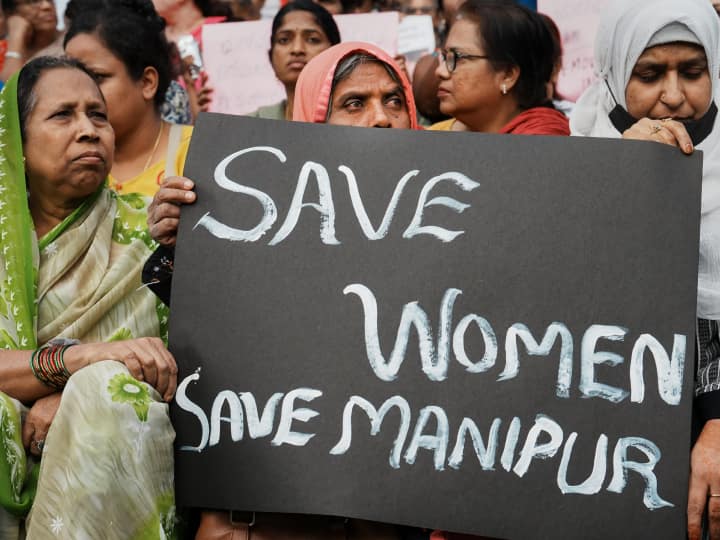 Manipur News Fifth accused in Two women viral video case arrested Manipur Violence: मणिपुर में दो महिलाओं से बर्बरता मामले में पकड़ा गया एक और आरोपी, अब तक पांच गिरफ्तार