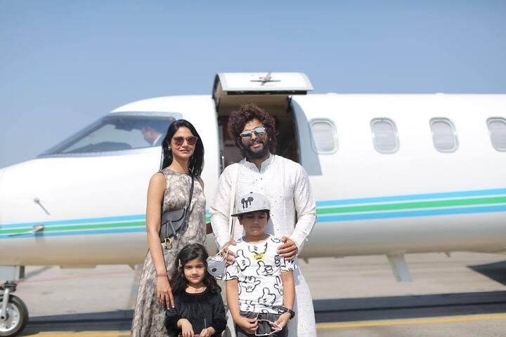 लेकिन स्नेहा साउथ के एक बड़े बिजनेसमैन की बेटी हैं और अल्लू एक एक्टर थे इस वजह से उनके परिवार को ये रिश्ता मंजूर नहीं था.