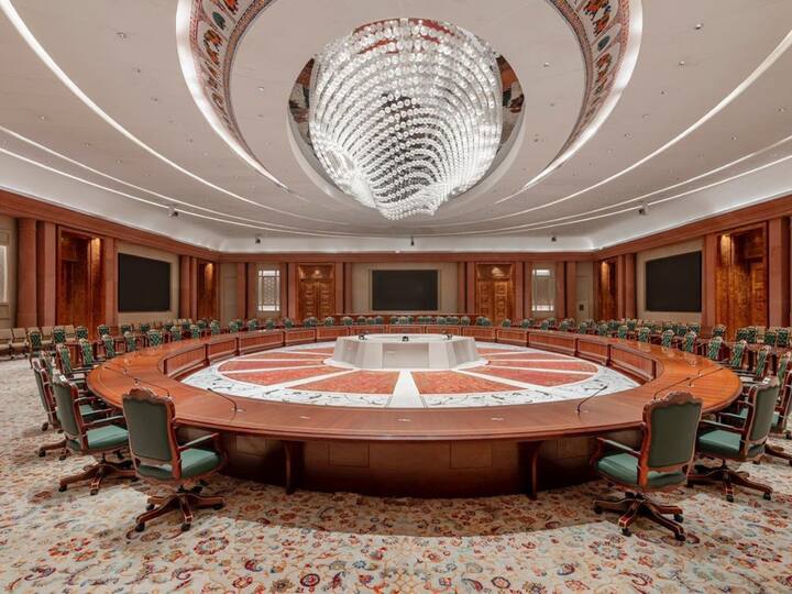 At Level 3 of the Convention Centre, a grand seating capacity of 7,000 individuals awaits, making it even larger than the seating capacity of approx. 5500 of the iconic Sydney Opera House in Australia. This impressive feature establishes the IECC as a venue fit for hosting mega conferences, international summits, and cultural extravaganzas on a global scale. (Image Source: Ministry Of Commerce)