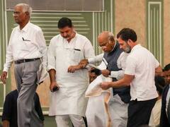 PICS: क्या विपक्षी गठबंधन का नाम 'INDIA' रखना सही है? सर्वे में लोगों ने दिए चौंकाने वाले जवाब