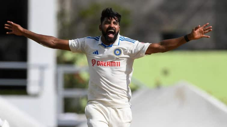 IND Vs WI 2nd Test Day 4 Live Siraj Unleashes Fire As West Indies All Out On 255 IND vs WI Live Score: सिराजने अर्धा संघ तंबूत पाठवला,  कॅरेबिअन आर्मीची 255 पर्यंत मजल, भारताकडे 183 धावांची आघाडी