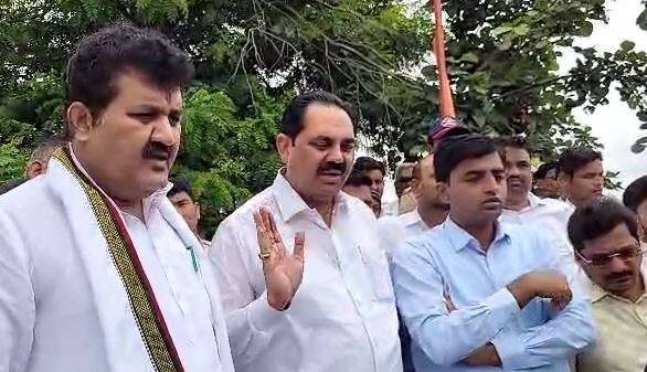 मंत्री अनिल पाटील यांच्यासोबत यवतमाळचे पालकमंत्री संज राठोड ह देखील होते उपस्थित