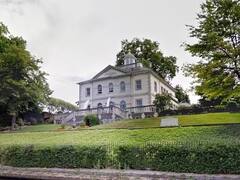 London Home: આ અબજોપતિ ભારતીયએ લંડનમાં ખરીદ્યો રાજમહેલ જેવો બંગલો, કિંમત જાણીને તમે ચોંકી જશો, તસવીરો....