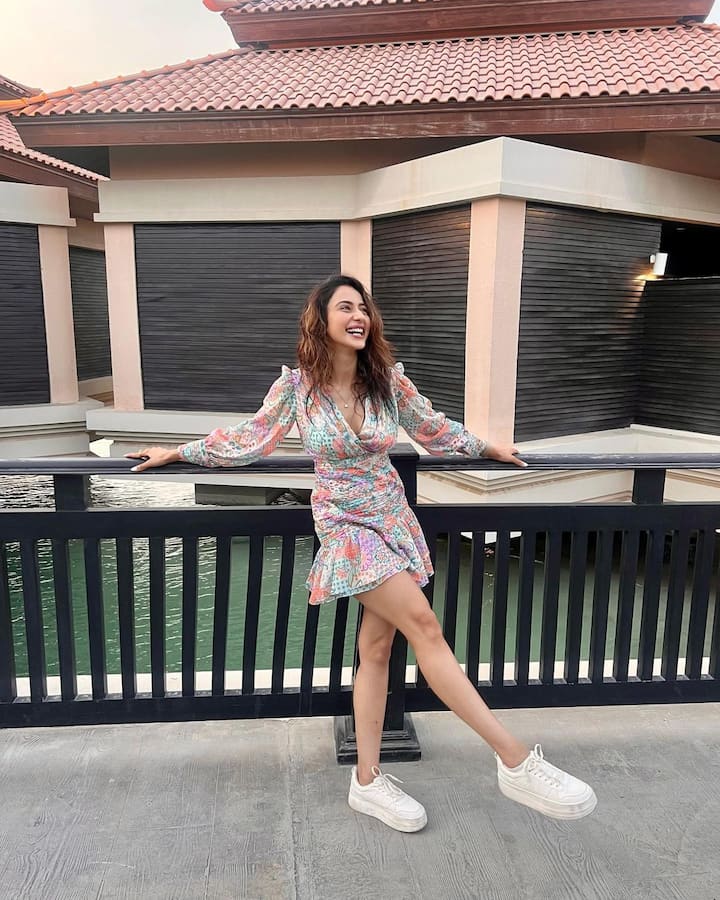 రకుల్ ప్రీత్ సింగ్ లేటెస్ట్ ఫోటోలు (Image Courtesy : rakulpreet / Instagram)