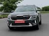 Kia Seltos Facelift Review: आपकी जरूरतों पर कितना खरा उतरती है किआ सेल्टोस फेसलिफ्ट 1.5 एचटीएक्स+, जान लीजिए