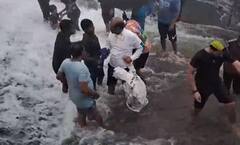 Pune News : लोणावळ्यातील भुशी डॅमवर पर्यटकांची तुफान गर्दी